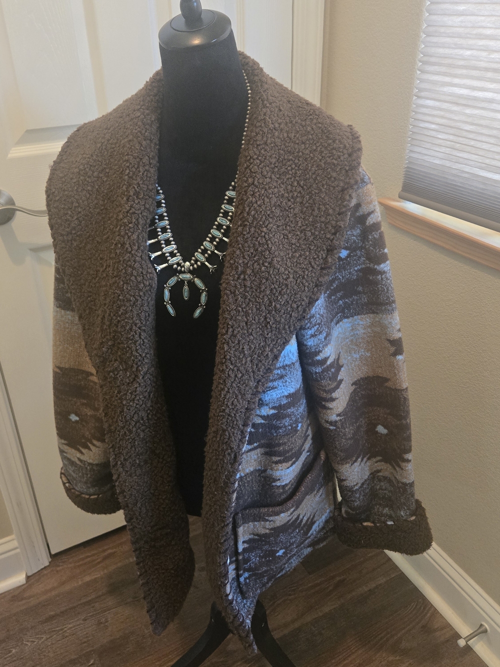 Cabela's Brown Sherpa-Trim Open Front Teddy Jacket with Patterned Sleeves